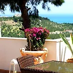 Maresol Hotel apartamentowy 4*