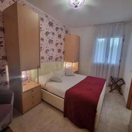 Hotel apartamentowy Maresol