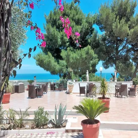 Aparthotel Maresol Vieste