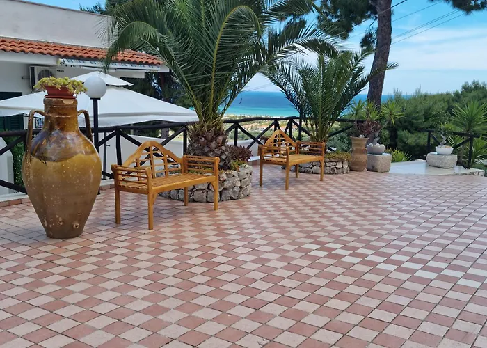 Maresol アパートホテル 4*