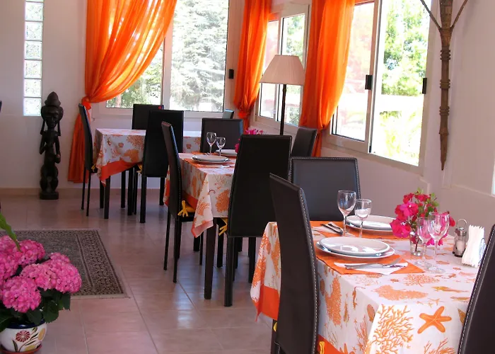 Maresol アパートホテル ヴィエステ