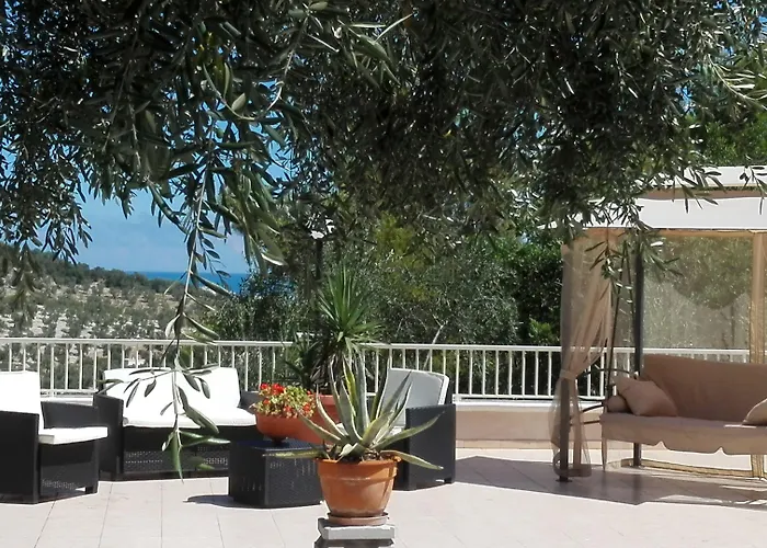 Maresol アパートホテル 4*